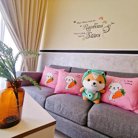 Legoland-Happyrainbow Suite At D'Pristine-8Pax With Lakeview Nusajaya  Exterior photo