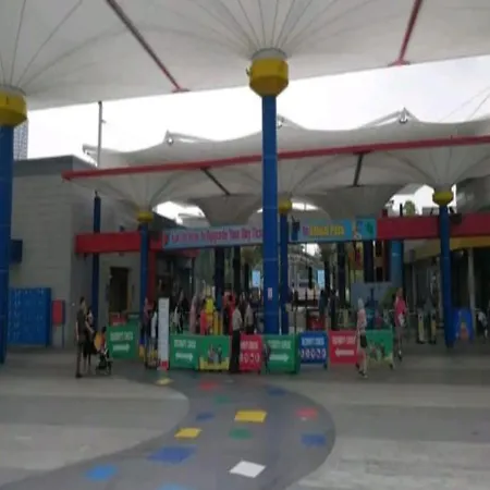 Legoland-Happyrainbow Suite At D'Pristine-8Pax With Lakeview Nusajaya  Exterior photo