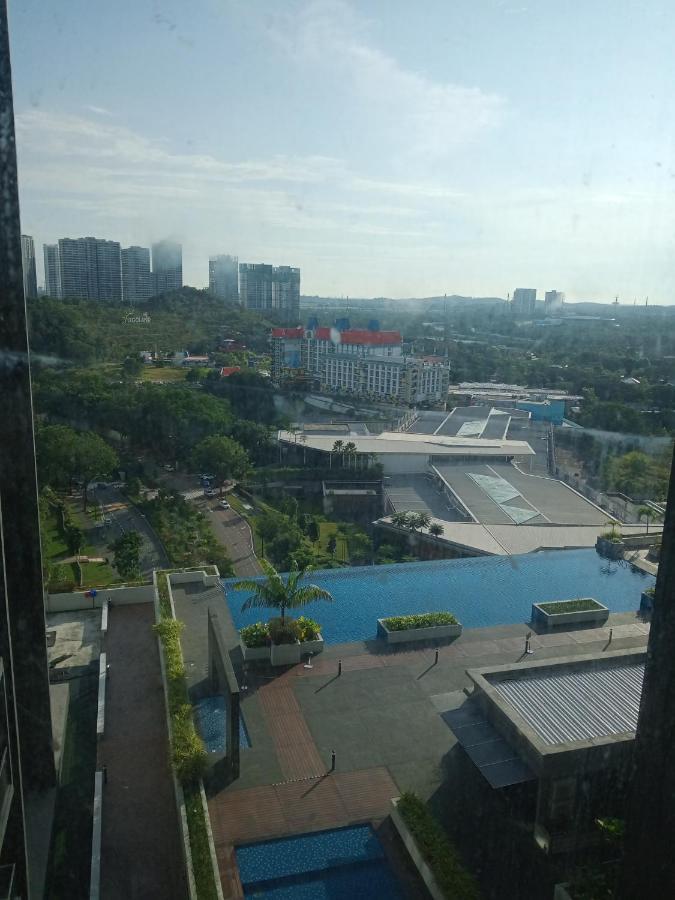 Legoland-happyrainbow At D'pristine-8pax With Lakeview * Nusajaya (Iskandar Puteri)