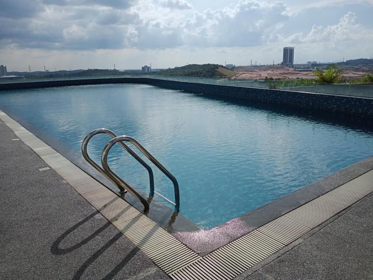 Legoland-happyrainbow At D'pristine-8pax With Lakeview Apartment Nusajaya (Iskandar Puteri)