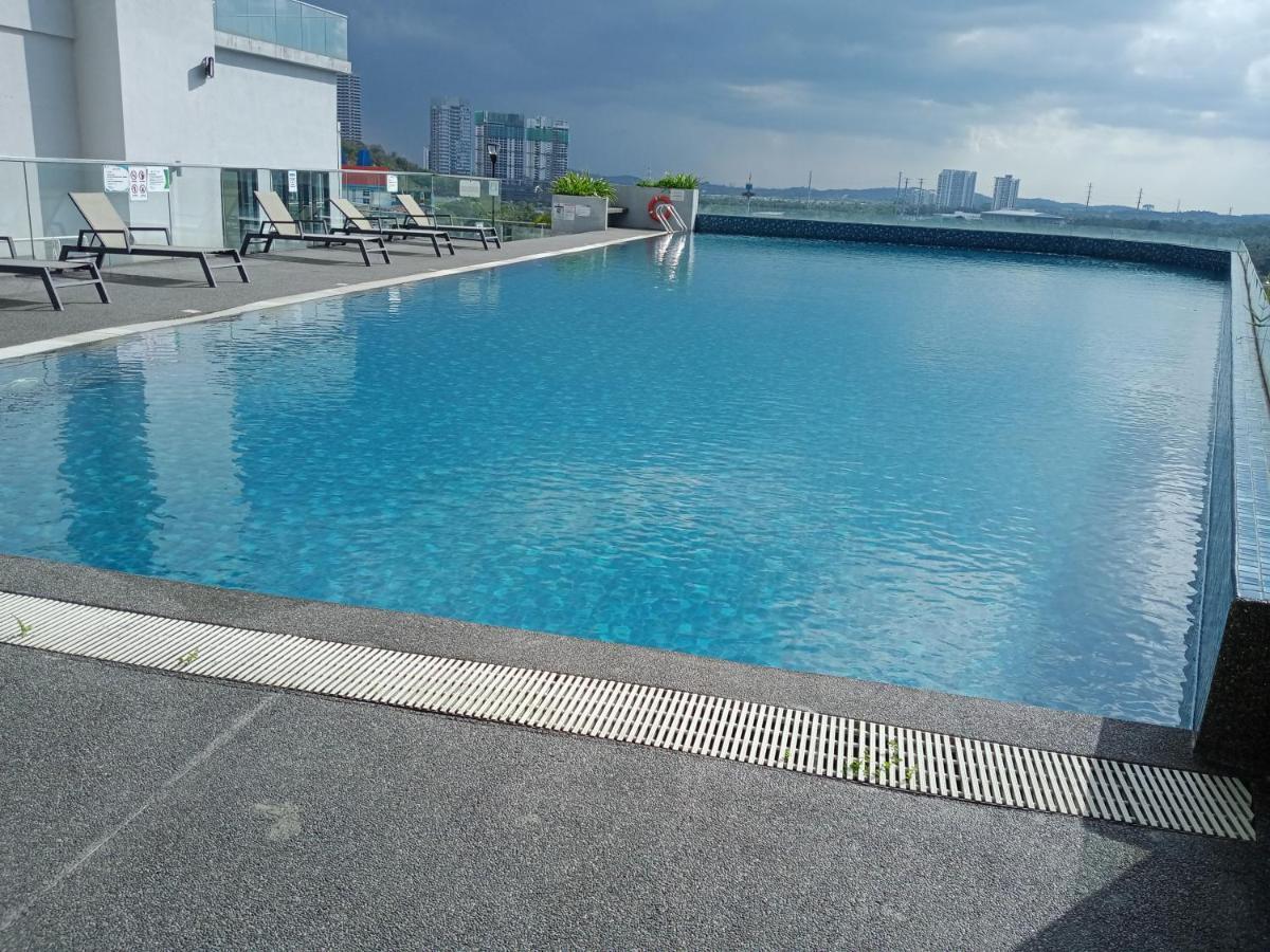 Legoland-happyrainbow At D'pristine-8pax With Lakeview Nusajaya (Iskandar Puteri)